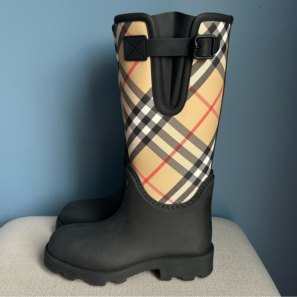 Burberry Check Marsh Stamp High Rain Boots - Picture 3 of 11
